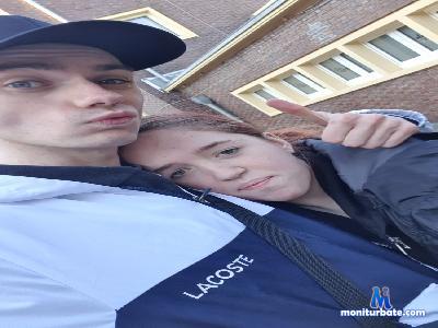 SexyGoldGirl18 cam4 bicurious performer from Federal Republic of Germany  