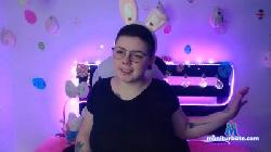 Aronlettone_ cam4 live cam performer profile