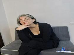 WhitneyBisbee cam4 live cam performer profile