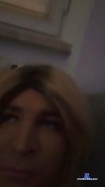 Madlen99085 cam4 livecam show performer room profile