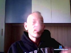liuk33 cam4 live cam performer profile