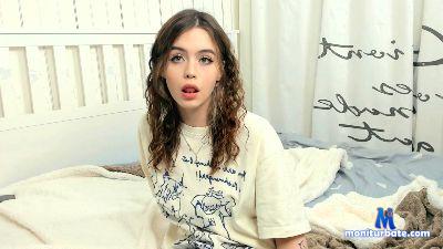 NeldaCoote cam4 bisexual performer from Republic of Latvia amateur armpits ass smoke cute feet spanking 