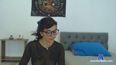relovely_ cam4 bisexual performer from Republic of Colombia schoolgirl masturbation striptease cute amateur 