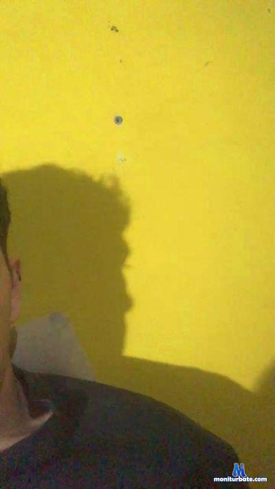Lauti2727 cam4 straight performer from Argentine Republic  
