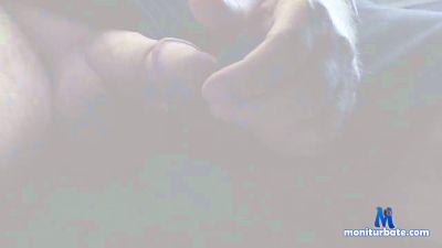 beachguyinfl cam4 straight performer from United States of America  