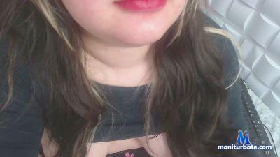aprico72 cam4 bicurious performer from United States of America deepthroat bigass gamer pussy blowjob spanking cosplay 