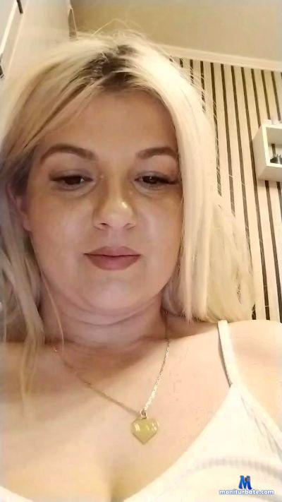 _Lisa_xxx cam4 bicurious performer from Republic of Moldova  