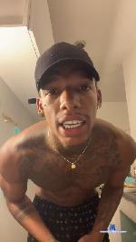 Sandriias cam4 livecam show performer room profile