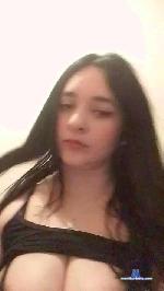 Chilenita89 cam4 livecam show performer room profile