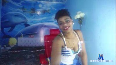 lagoyo_hot cam4 bicurious performer from United States of America rollthedice 