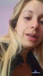 lorena216 cam4 livecam show performer room profile