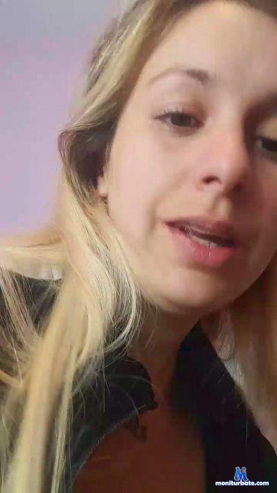 lorena216 cam4 bisexual performer from Argentine Republic  