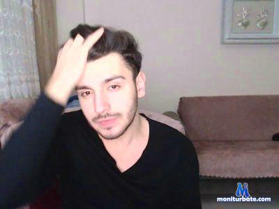 handsomeman6 cam4 bisexual performer from Federal Republic of Germany  
