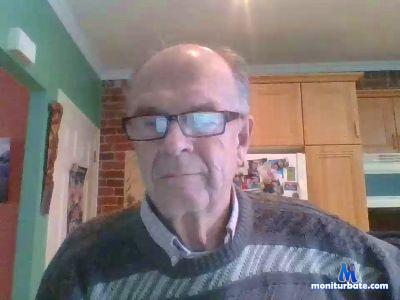 mirodon cam4 gay performer from Canada  