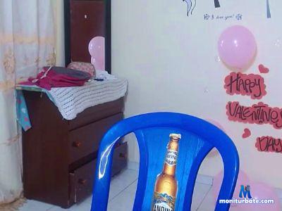 coralxxx5 cam4 straight performer from United States of America rollthedice 