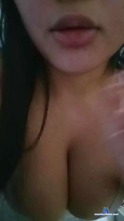 pucaxxx cam4 live cam performer profile