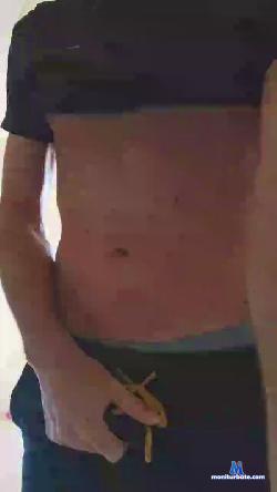 mral94 cam4 live cam performer profile