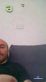 Gnaro90 cam4 livecam show performer room profile