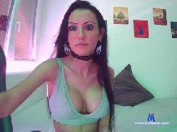 Aliaxx cam4 live cam performer profile