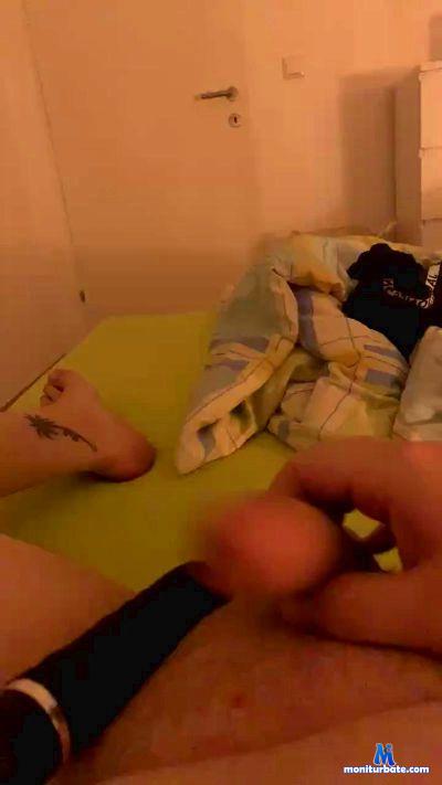 Nik3891 cam4 gay performer from Republic of Austria  