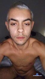 godoyzinho cam4 livecam show performer room profile