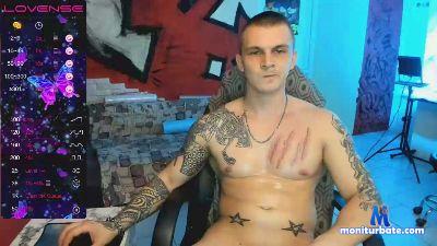 MrKray cam4 gay performer from United States of America  