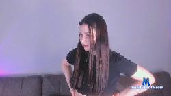 WandaCarvin cam4 live cam performer profile