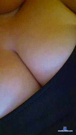 Kikki99 cam4 live cam performer profile