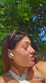 Lindamenda33 cam4 livecam show performer room profile