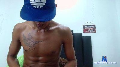 diego33_ cam4 bicurious performer from Republic of Colombia striptease masturbation C2C pornstar amateur 