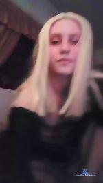 KititA cam4 livecam show performer room profile