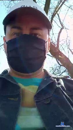 isaak01 cam4 live cam performer profile