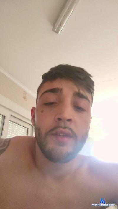 MelyTania cam4 straight performer from Kingdom of Spain hetero cachondo sabroson 