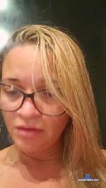 Perolalins cam4 livecam show performer room profile