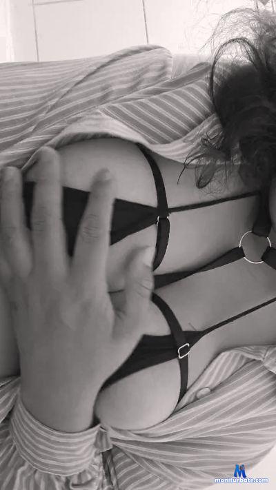 Yourtoygrl cam4 bisexual performer from Republic of Chile  
