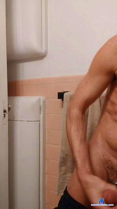 bruneparis cam4 unknown performer from French Republic  
