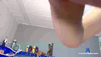 Lyan_Chris cam4 straight performer from United States of America hairy feet daddy bdsm smoke cum 