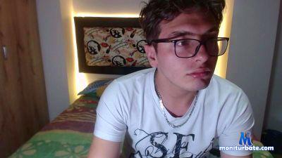 teuffeur59 cam4 gay performer from French Republic  