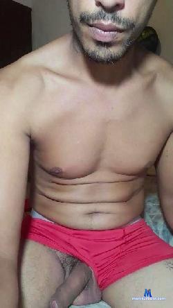 Domhu cam4 live cam performer profile