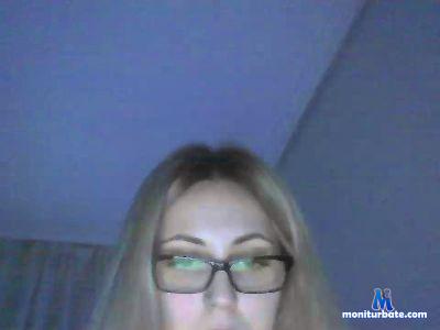 MelodyandJake cam4 bisexual performer from United States of America MelodyandJake 