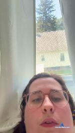 Sunnytitties cam4 livecam show performer room profile