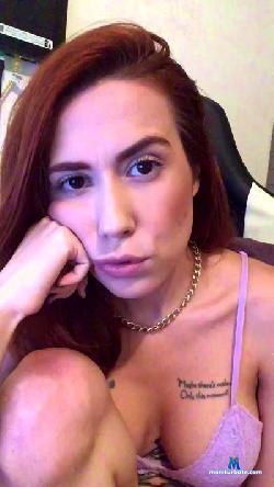 mollyred_ cam4 live cam performer profile
