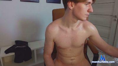 Troy_Cross cam4 bisexual performer from United States of America feet cum taboo masturbation C2C armpits smoke 