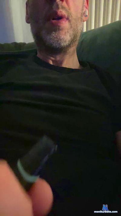 gill2hot cam4 bisexual performer from Republic of Italy  