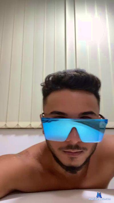 jhonny62_xxx cam4 bisexual performer from United Arab Emirates bdsm pornstar sperm anal squirt wank 