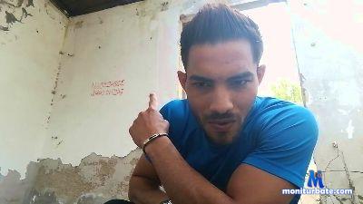 xlape01 cam4 gay performer from Republic of Italy  