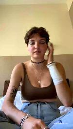 Lillybelule cam4 livecam show performer room profile