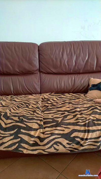 Erotika2020 cam4 bisexual performer from Republic of Italy  