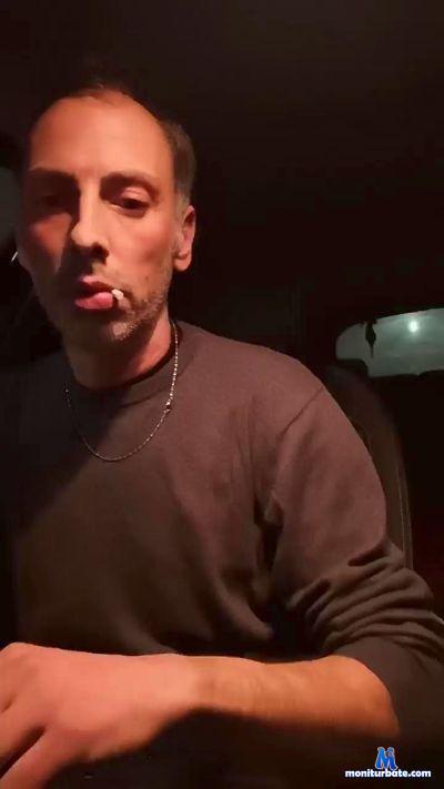 canorcavip cam4 bicurious performer from Republic of Italy  