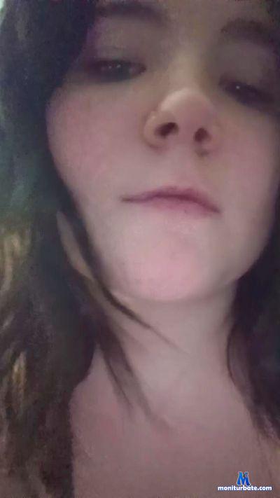 Bella66632 cam4 bisexual performer from United States of America  